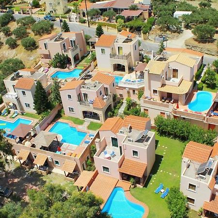 הרסוניסוס Renia'S Villas מראה חיצוני תמונה