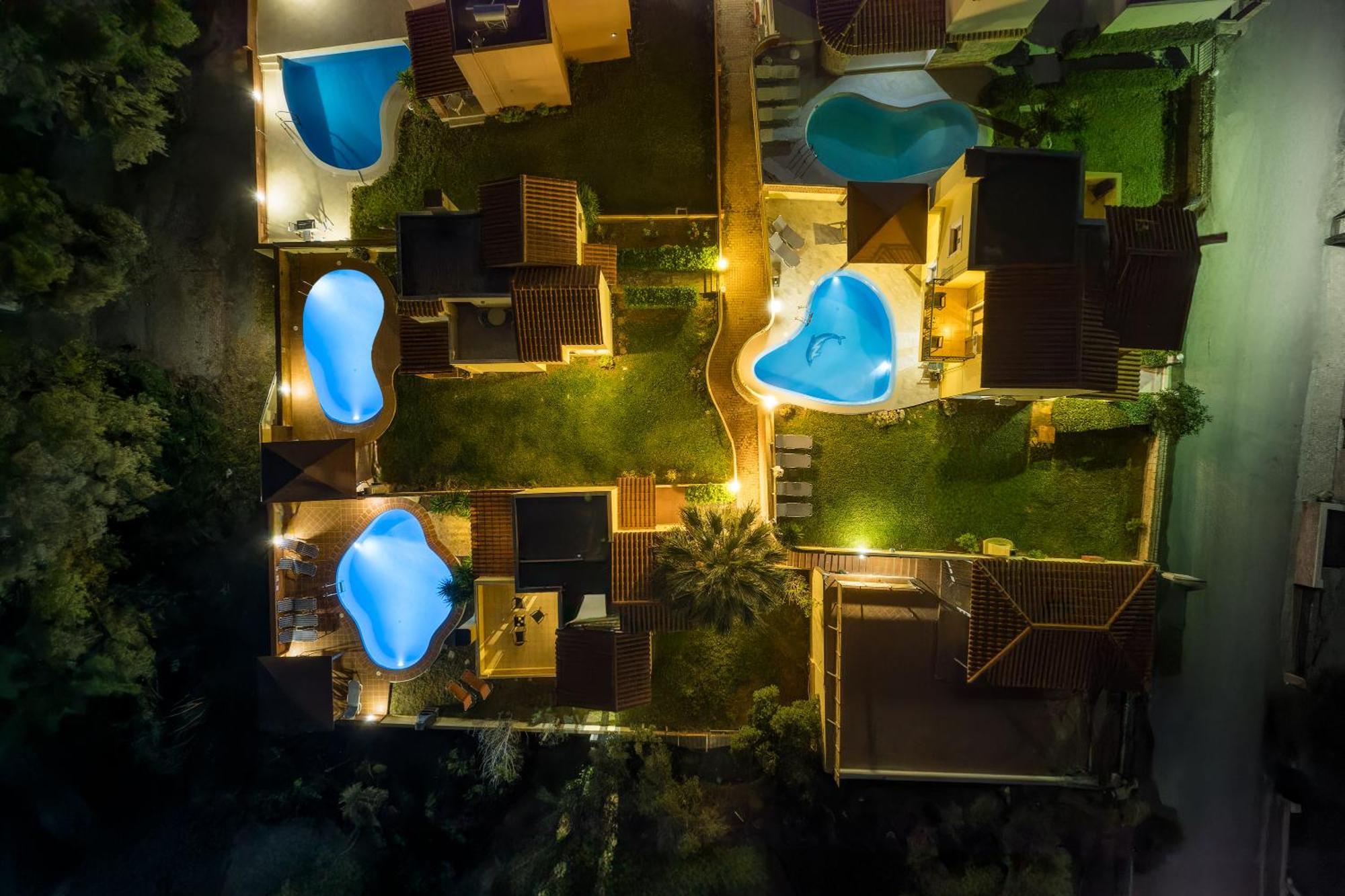 הרסוניסוס Renia'S Villas מראה חיצוני תמונה